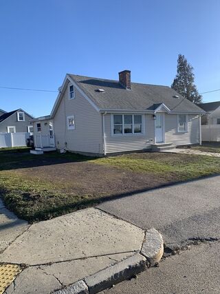 Photo of 123-125 Mills Ave Revere, MA 02151