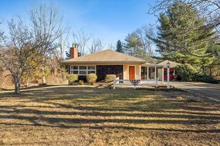 Photo of 5 Freetown St Lakeville, MA 02347