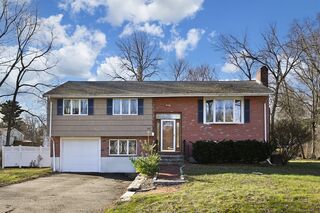 Photo of real estate for sale located at 26 Arcadia Rd Norwood, MA 02062