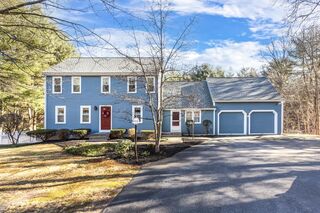 Photo of 215 Forest St Franklin, MA 02038