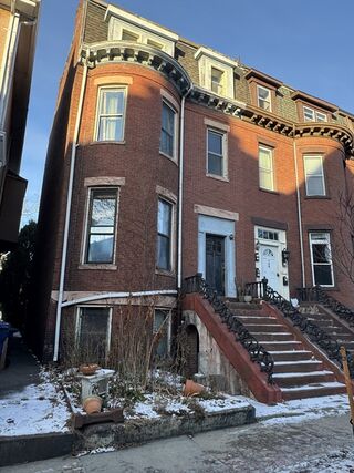 Photo of 746 E 4th St Boston - South Boston, MA 02127