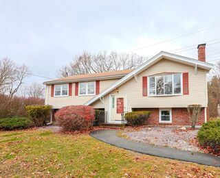 Photo of real estate for sale located at 194 Ewing Dr Stoughton, MA 02072