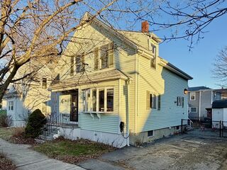 Photo of 302 Maple Street Lynn, MA 01902