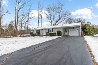 Photo of real estate for sale located at 146 Swansom Rd Swansea, MA 02777
