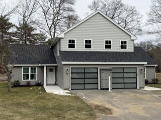 Photo of real estate for sale located at 32 Barracks Road Hudson, MA 01749