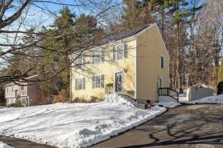 Photo of 240 Stoneybrook Rd Fitchburg, MA 01420
