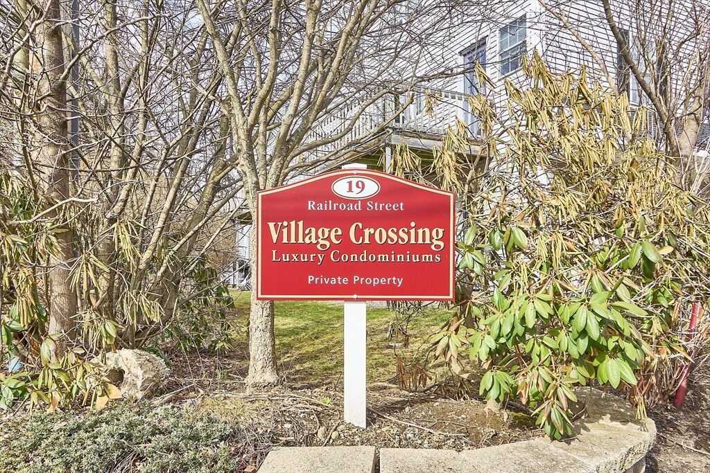 19 Railroad Street E2 Acton, MA 01720