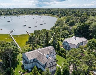 Photo of real estate for sale located at 21 Captains Cove Lane North Chatham, MA 02650