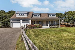 Photo of real estate for sale located at 4 Andrew Way Truro, MA 02666