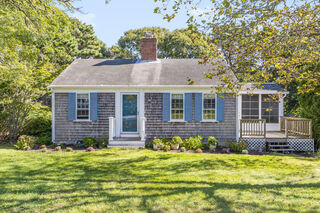 Photo of real estate for sale located at 16 Janes Way Chatham, MA 02633