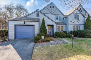 Photo of real estate for sale located at 6 Darby Point Mashpee, MA 02649