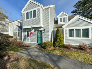 Photo of real estate for sale located at 94 Howland Circle Brewster, MA 02631