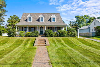 Photo of real estate for sale located at 346 Walker Street Falmouth, MA 02540