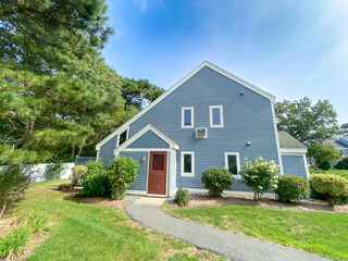 Photo of real estate for sale located at 108 Howland Circle Brewster, MA 02631