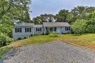 Photo of real estate for sale located at 2 Uncle Zlotis Road Chatham, MA 02633