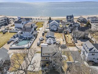 Photo of real estate for sale located at 16 Nantucket Avenue Falmouth, MA 02540