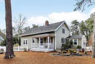 Photo of real estate for sale located at 138 Whippoorwill Circle Mashpee, MA 02649