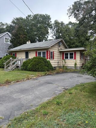 Photo of real estate for sale located at 7 Central Avenue Plymouth, MA 02360