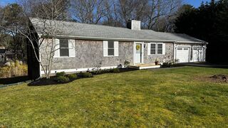 Photo of real estate for sale located at 2 S Precinct Road Centerville, MA 02632