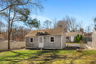 Photo of real estate for sale located at 376 Route 6A Sandwich Village, MA 02563