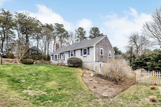 Photo of real estate for sale located at 25 Glendale Lane Harwich, MA 02645