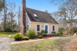Photo of real estate for sale located at 33 Sandpiper Lane Brewster, MA 02631
