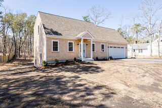 Photo of real estate for sale located at 303 Main Street Harwich, MA 02645