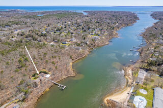 Photo of real estate for sale located at 123 Green Pond Road East Falmouth, MA 02536