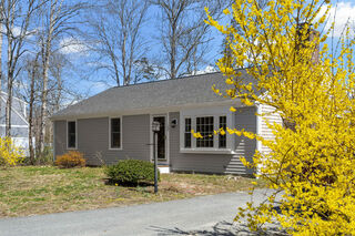 Photo of real estate for sale located at 180 Davisville Road East Falmouth, MA 02536