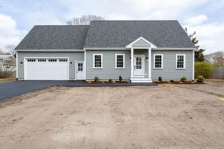 Photo of real estate for sale located at 26 North Road West Yarmouth, MA 02673