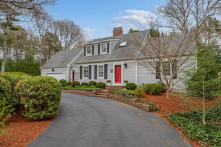 Photo of real estate for sale located at 200 Sturbridge Drive Osterville, MA 02655