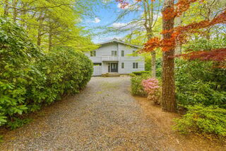Photo of real estate for sale located at 170 Greensward Road Mashpee, MA 02649