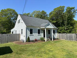 Photo of real estate for sale located at 107 Linden Street Hyannis, MA 02601
