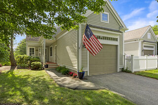 Photo of 9 Holly Hock Knoll Court Bourne, MA 02532