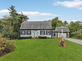 Photo of 20 Sachem Drive Sagamore Beach, MA 02562