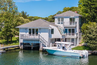 Photo of real estate for sale located at 818 South Main Street Centerville, MA 02632