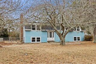 Photo of real estate for sale located at 1460 Massasoit Road Eastham, MA 02642
