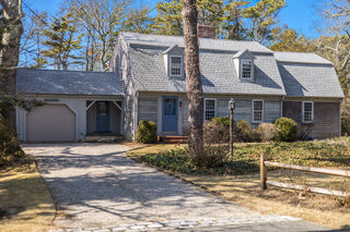 Photo of 33 Captains Walk North Chatham, MA 02650