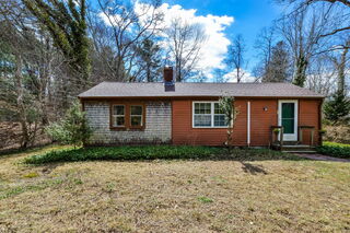 Photo of real estate for sale located at 62 Wild Harbor Road North Falmouth, MA 02556