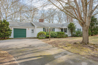 Photo of 31 Arbor Way Hyannis, MA 02601