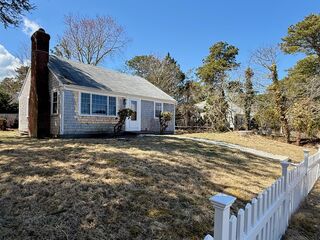 Photo of 39 Meadow Brook Road North Chatham, MA 02650