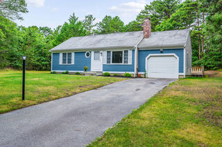 Photo of real estate for sale located at 9 Taragon Circle Cotuit, MA 02635