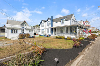 Photo of 51-53 W Central Avenue Onset, MA 02558
