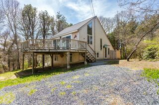 Photo of real estate for sale located at 14 Lindas Lane Orleans, MA 02653