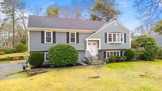 Photo of 1 Old Salt Lane East Dennis, MA 02641