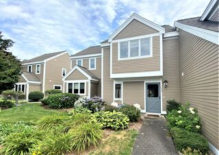 Photo of real estate for sale located at 172 Billington Lane Brewster, MA 02631