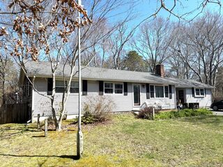 Photo of 40 Greenville Drive Forestdale, MA 02644