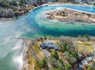 Photo of 31 Baxendale Road Cataumet, MA 02534