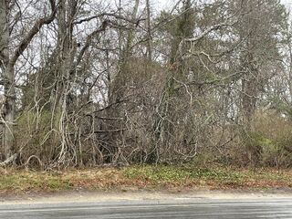 Photo of real estate for sale located at 230 Attucks Lane Barnstable Village, MA 02630