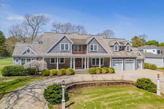 Photo of 220 Dunrobin Road Mashpee, MA 02649